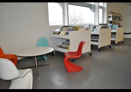 valleroed_school_library_dk_002.jpg