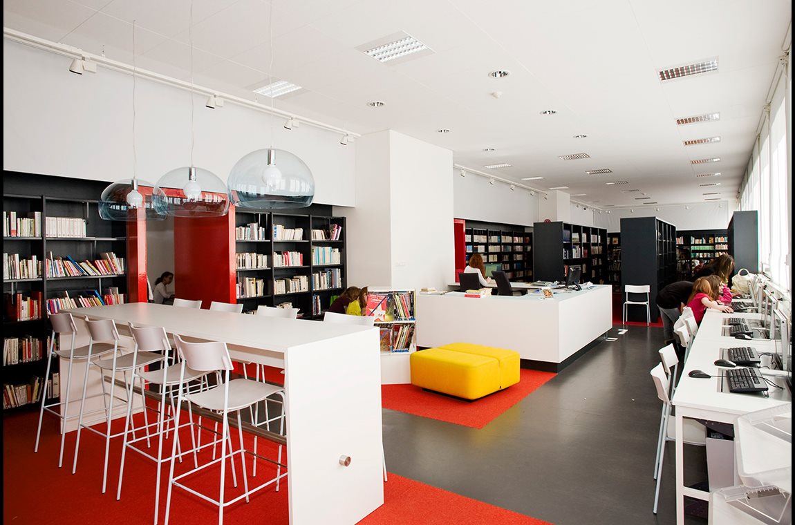 Die Französisch Schule in Stockholm, Schweden - Schulbibliothek