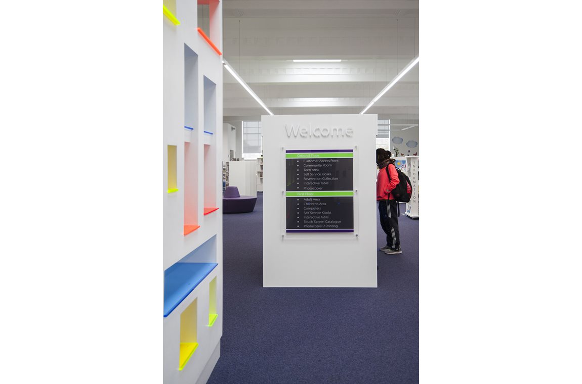 Openbare bibliotheek Palmers Green, London, Verenigd Koninkrijk - Openbare bibliotheek