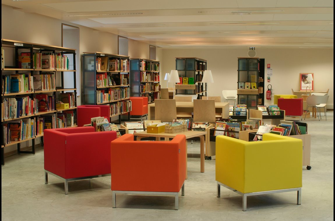 Médiathèque et Centre Culturel de Lieusaint, France - Bibliothèque municipale et BDP