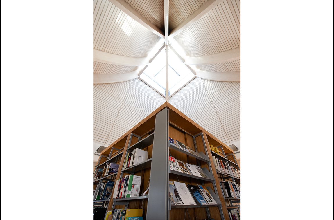 Utzon Center, Dänemark - Wissenschaftliche Bibliothek