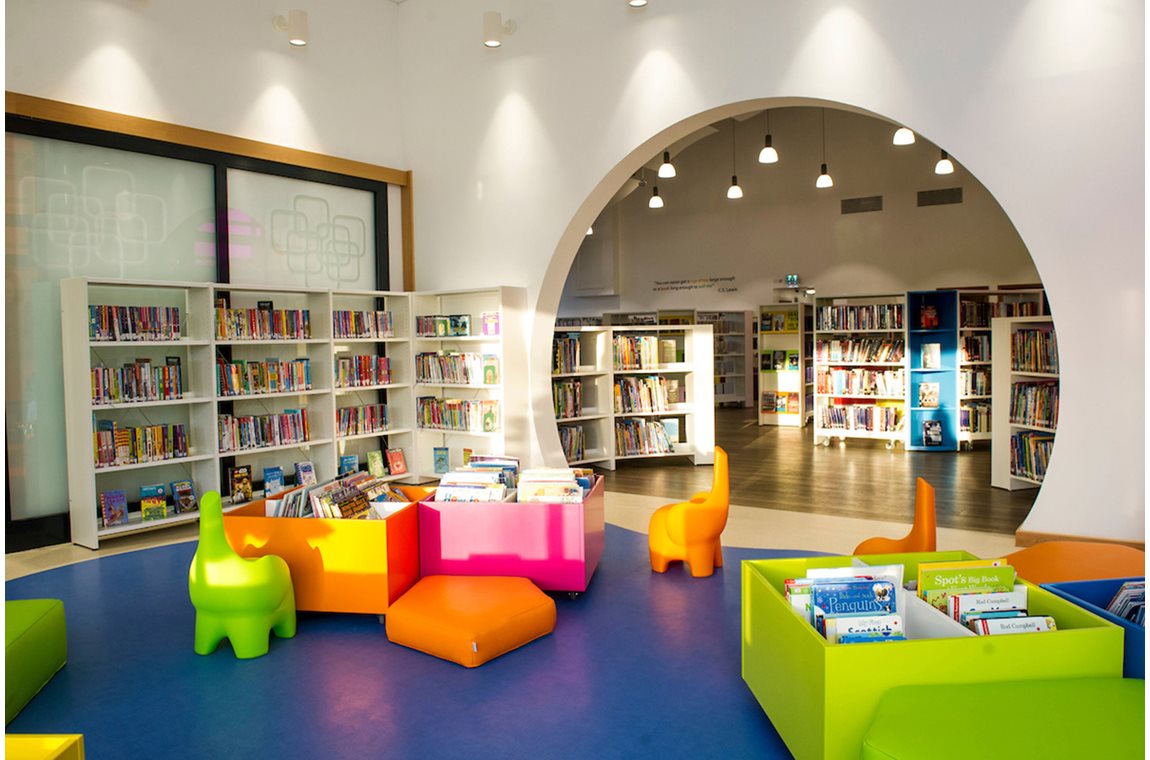 Denny Public Library, United Kingdom - Public libraries
