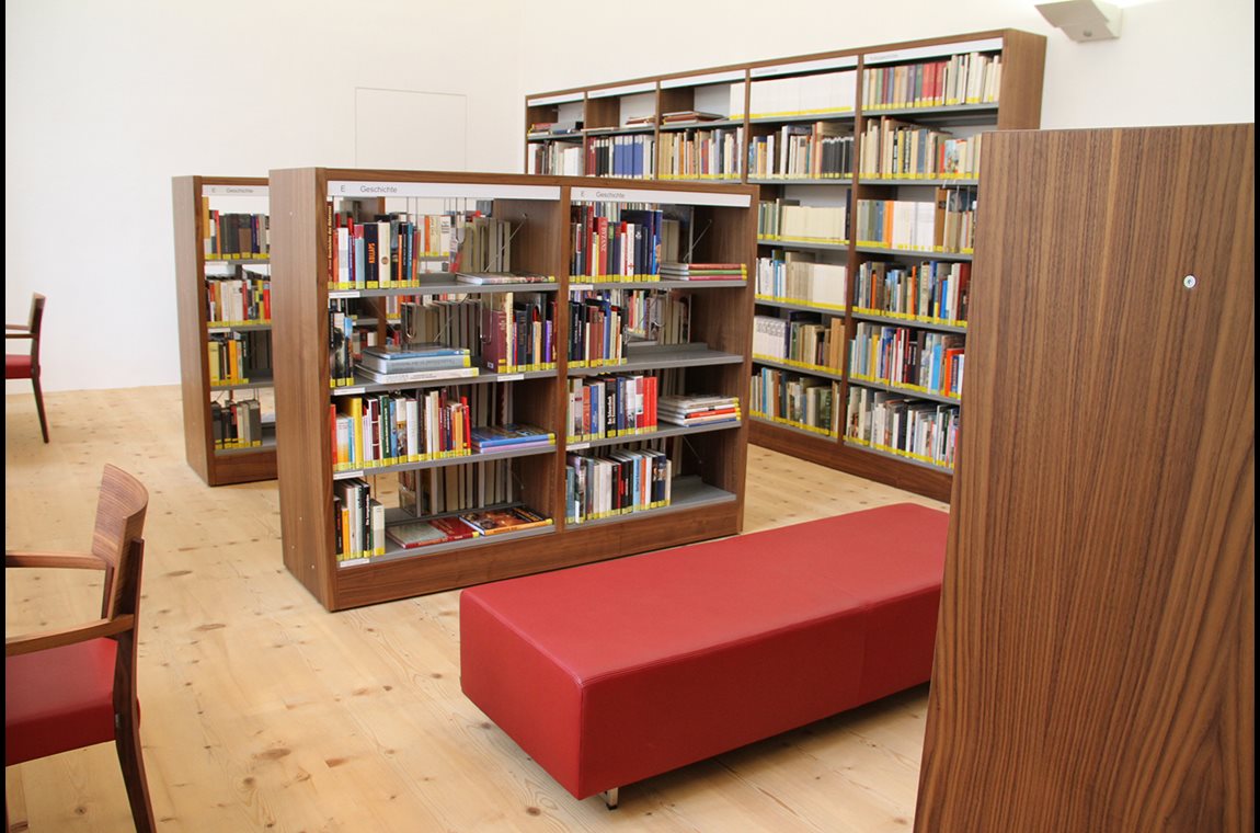 Openbare bibliotheek Füssen, Duitsland - Openbare bibliotheek