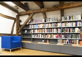 ehningen_public_library_de_005.jpg