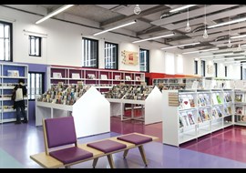 angouleme_lalpha_public_library_fr_011.jpg