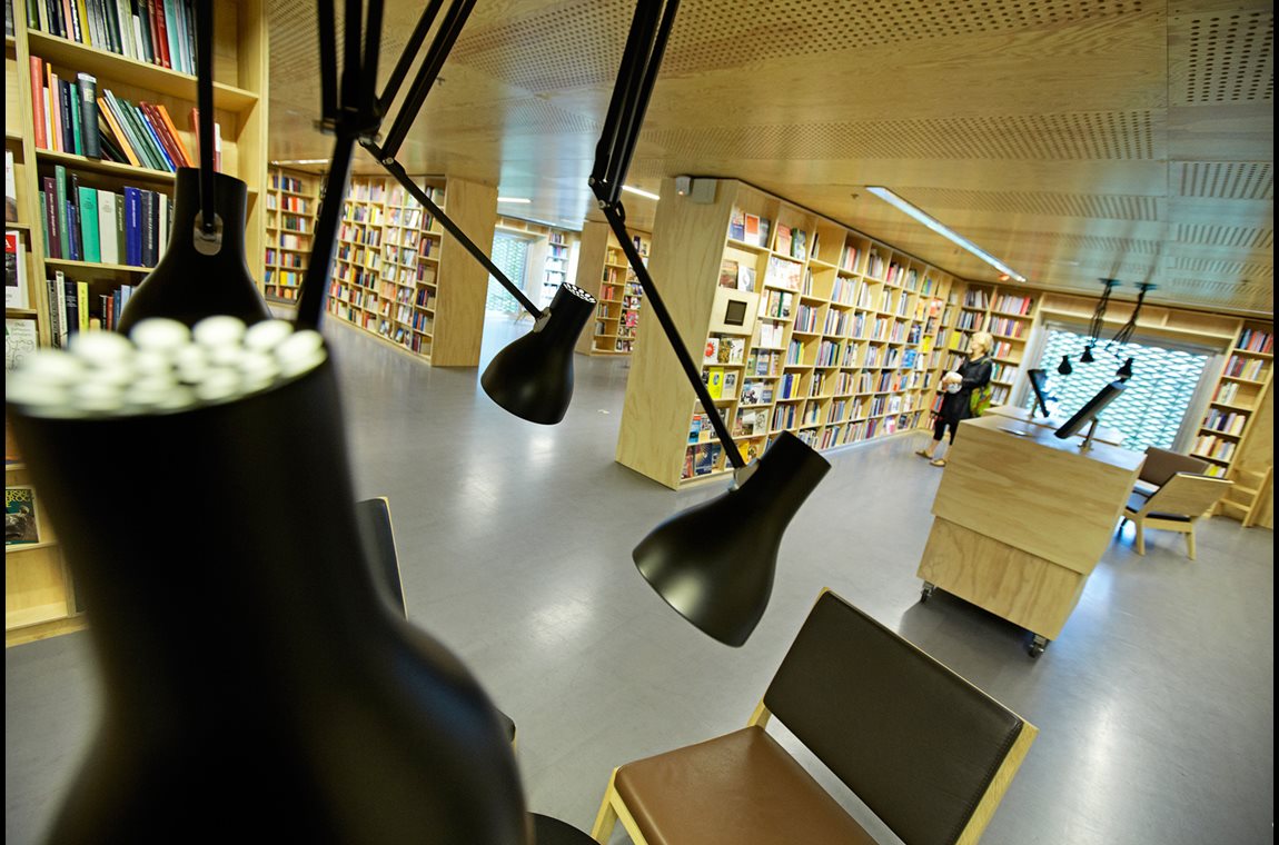 Rentemestervej bibliotek i Kulturhuset Bispebjerg Nordvest, Danmark  - Offentligt bibliotek