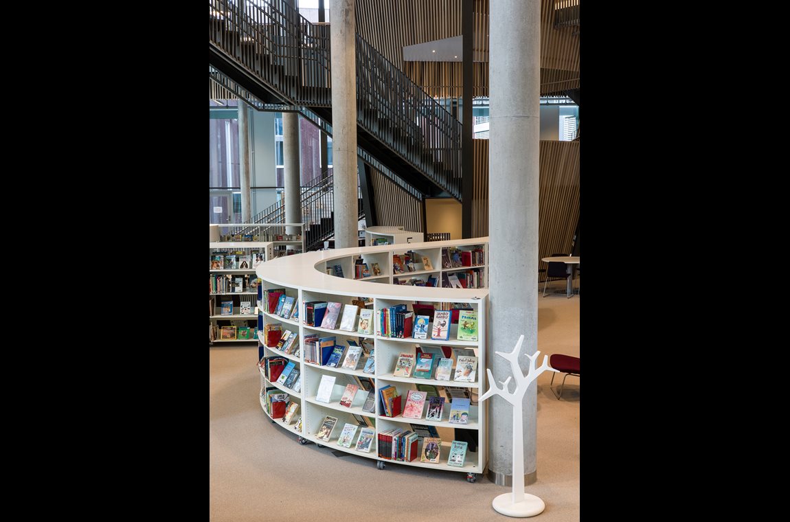 Tangenten bibliotek i Nesodden, Norge - Offentligt bibliotek