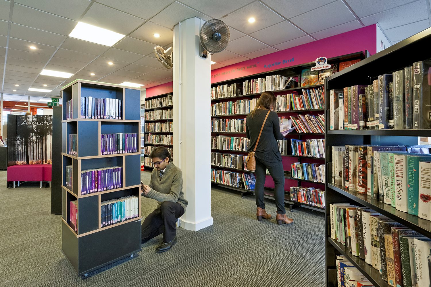 overvåge Skab vegne Bracknell Public Library