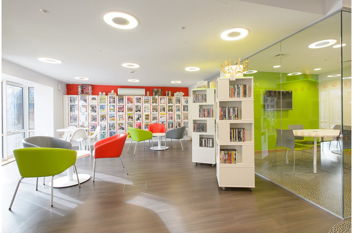 Hurstpierpoint College Library, United Kingdom - Academic library