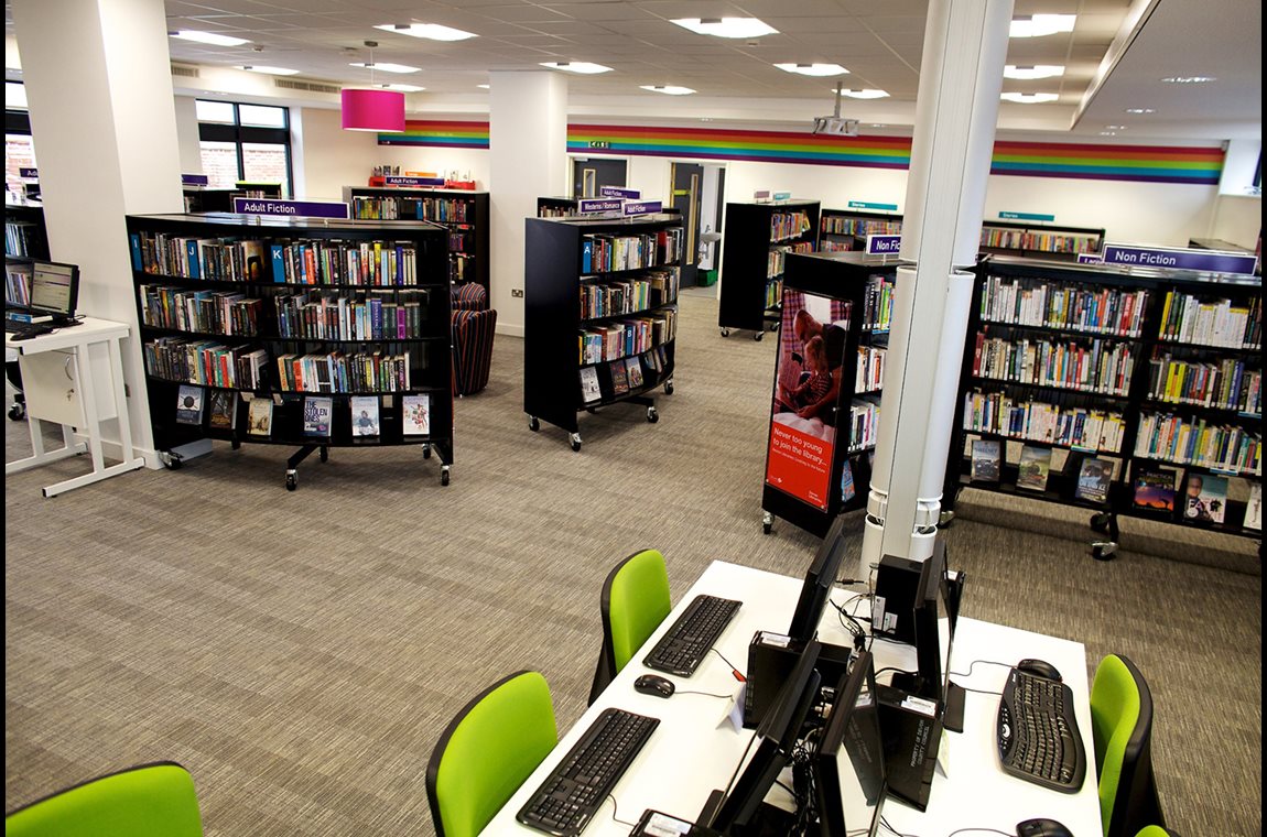 Bibliothèque municipale d'Hayridge, Royaume-Uni - Bibliothèque municipale et BDP