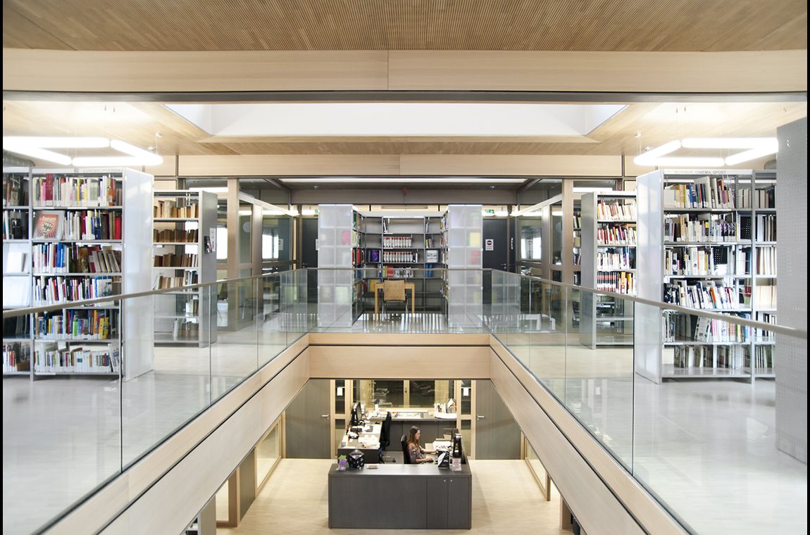 Fieldgen Privatskole, Luxembourg - Skolebibliotek