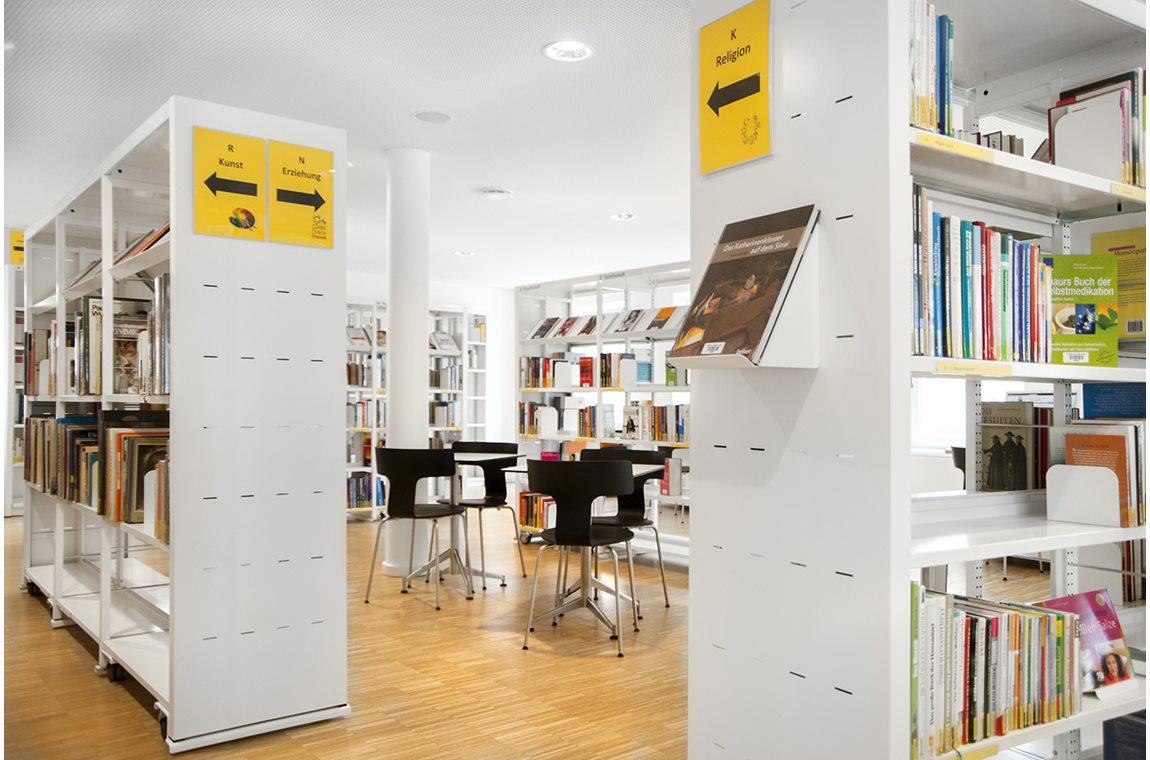Dingolfing bibliotek, Tyskland - Offentligt bibliotek