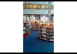 newport_university_library_uk_005.jpg