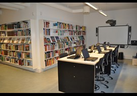 dagnaes_school_library_dk_015.jpg