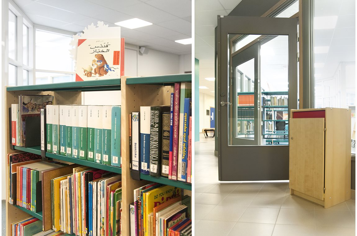 Rosengårdsskolan, Malmö, Sweden - School libraries