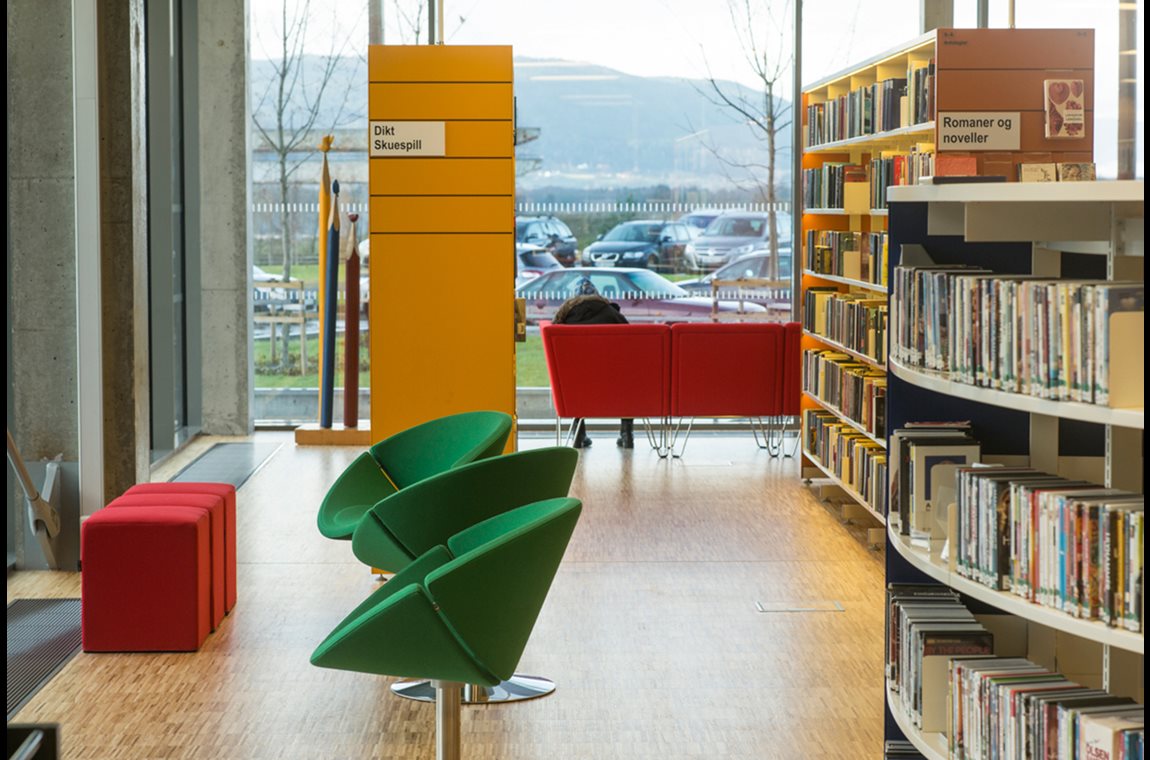 Bibliothèque municpale de Notodden, Norvège - Bibliothèque municipale et BDP