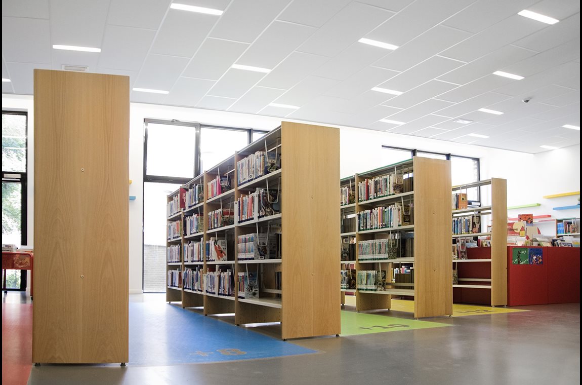 Bibliothèque municipale d'Hoeilaart, Belgique - Bibliothèque municipale et BDP