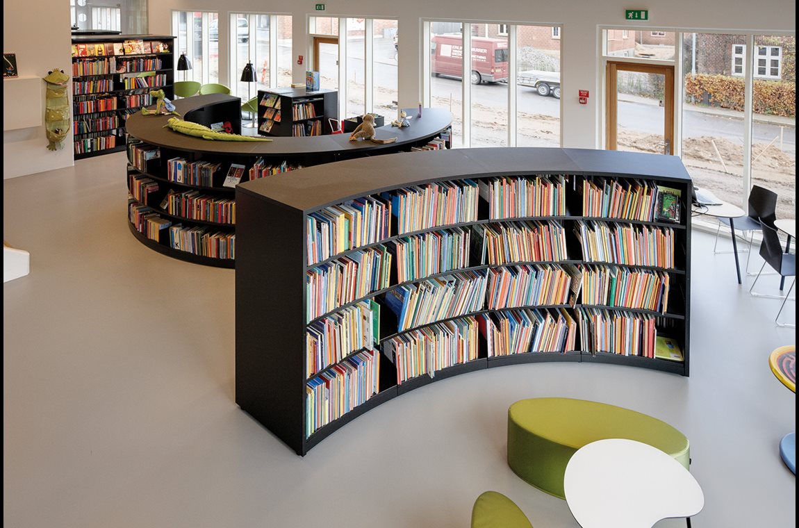 Öffentliche Bibliothek Jelling, Dänemark - Öffentliche Bibliothek