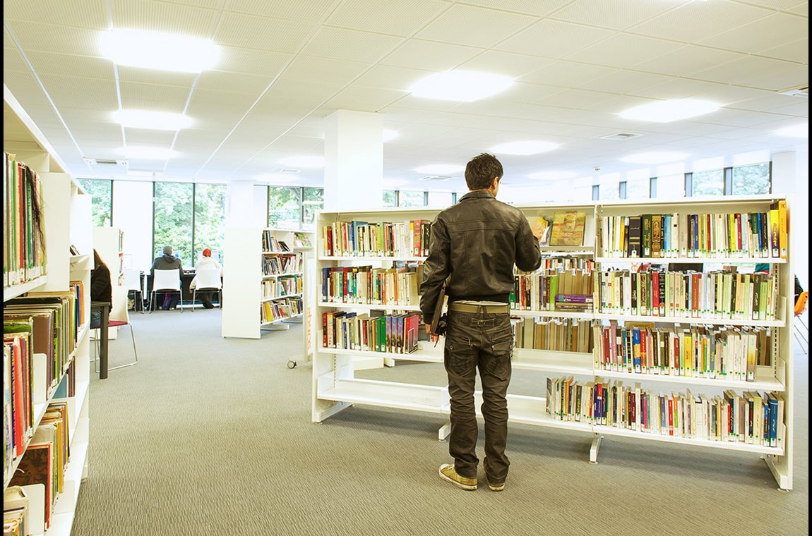 Openbare bibliotheek Longsight, Manchester, Verenigd Koninkrijk - Openbare bibliotheek