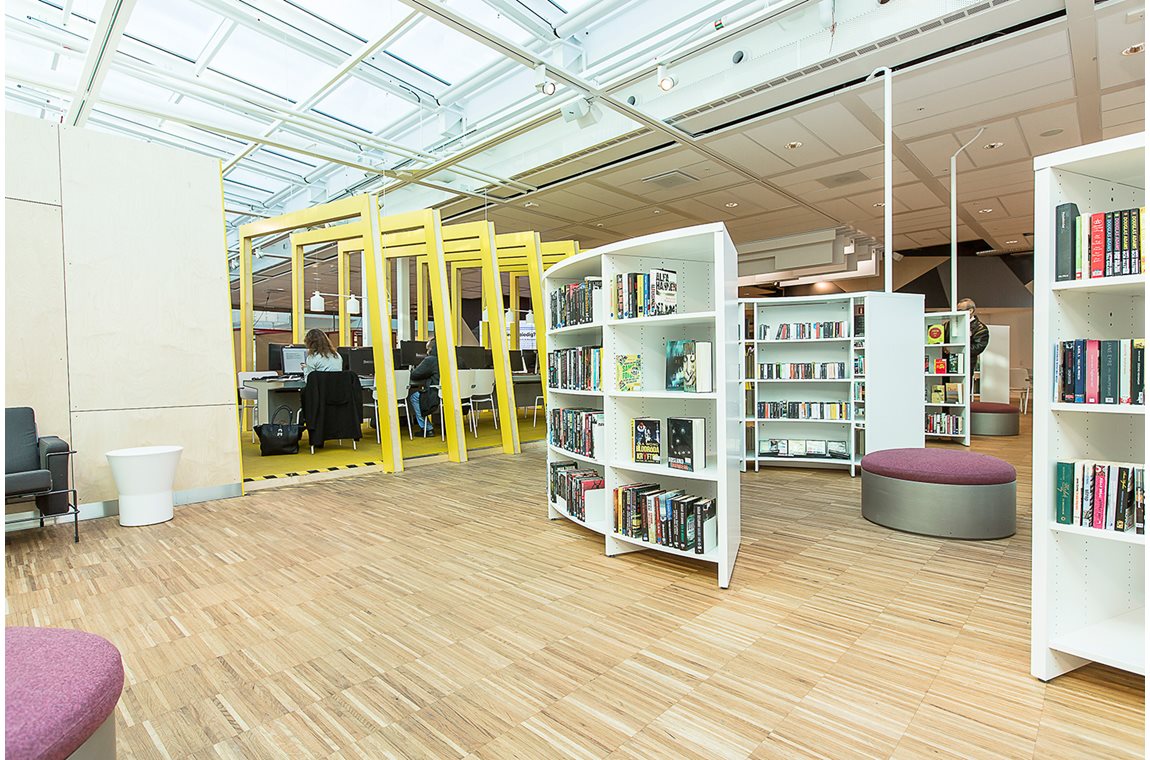 Öffentliche Bibliothek Kista, Stockholm, Schweden - Öffentliche Bibliothek
