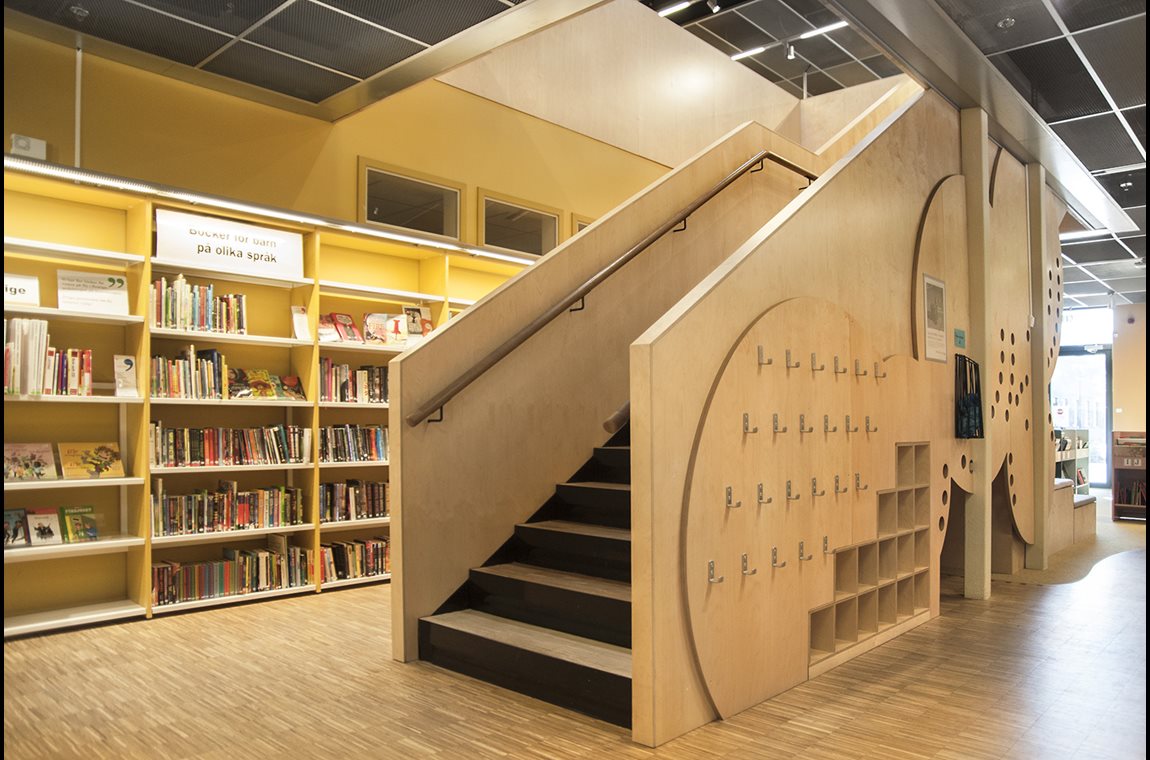 Openbare bibliotheek Gottsunda, Uppsala, Zweden - Openbare bibliotheek