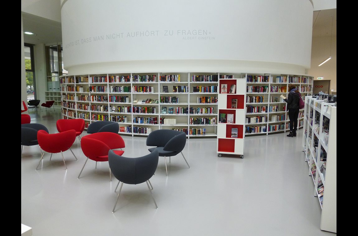 Öffentliche Bibliothek Potsdam, Deutschland - Öffentliche Bibliothek