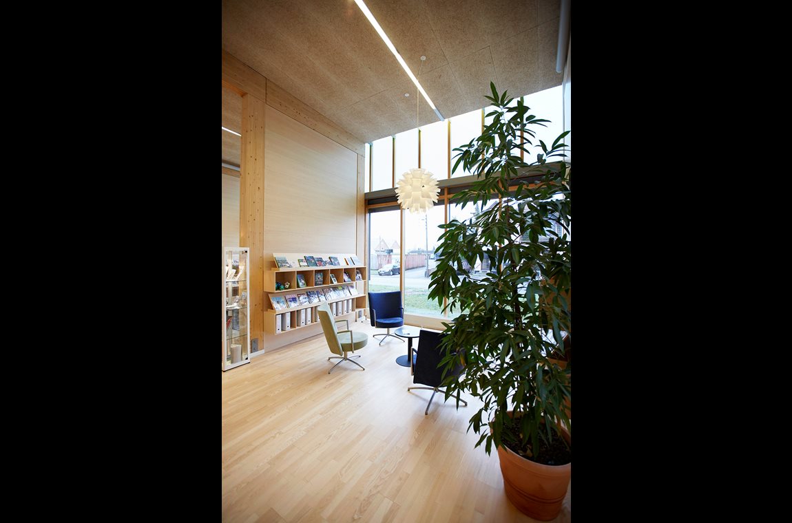 Bibliothèque municipale de Herfølge, Danemark - Bibliothèque municipale et BDP