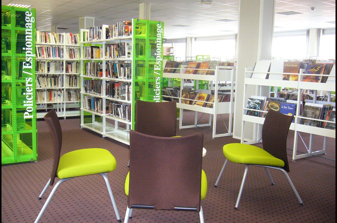 CIE 3 Chênes Company Library, Belfort, France - Company library