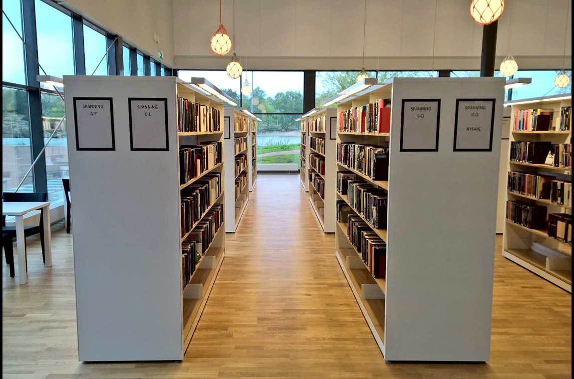 Öffentliche Bibliothek Torslanda, Schweden - Öffentliche Bibliothek