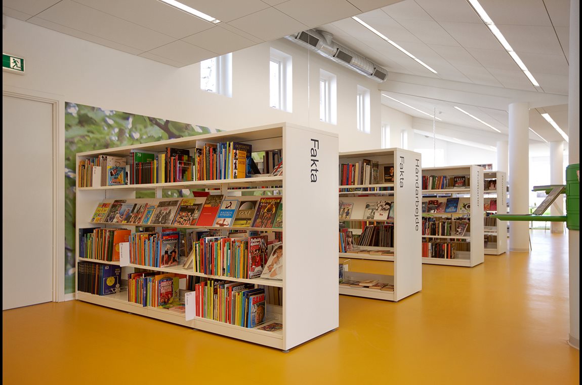 Bibliothèque municipale de Sindal, Danemark - Bibliothèque municipale et BDP