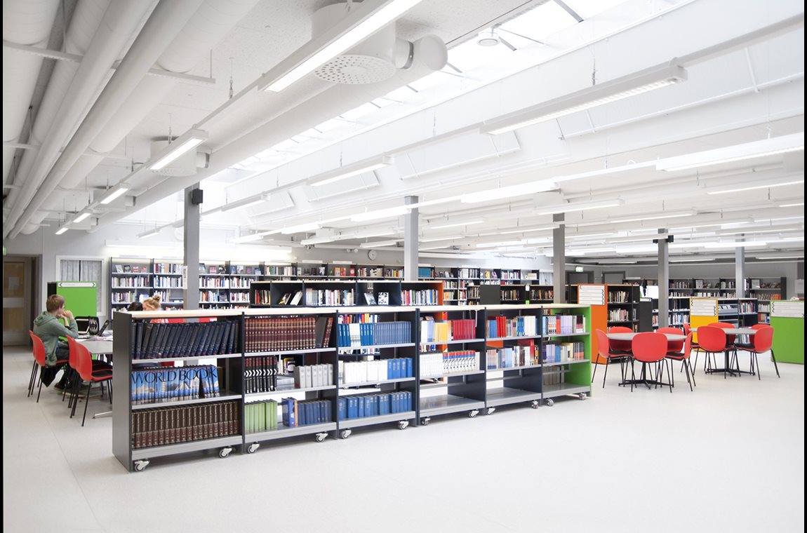 Vasagymnasiet i Arboga, Sverige - Skolbibliotek