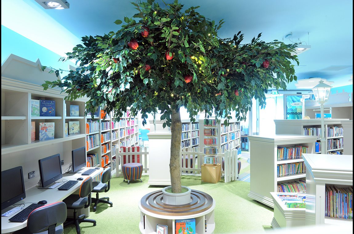 Shirley Biblioteket i Solihull, Storbritannien - Offentliga bibliotek