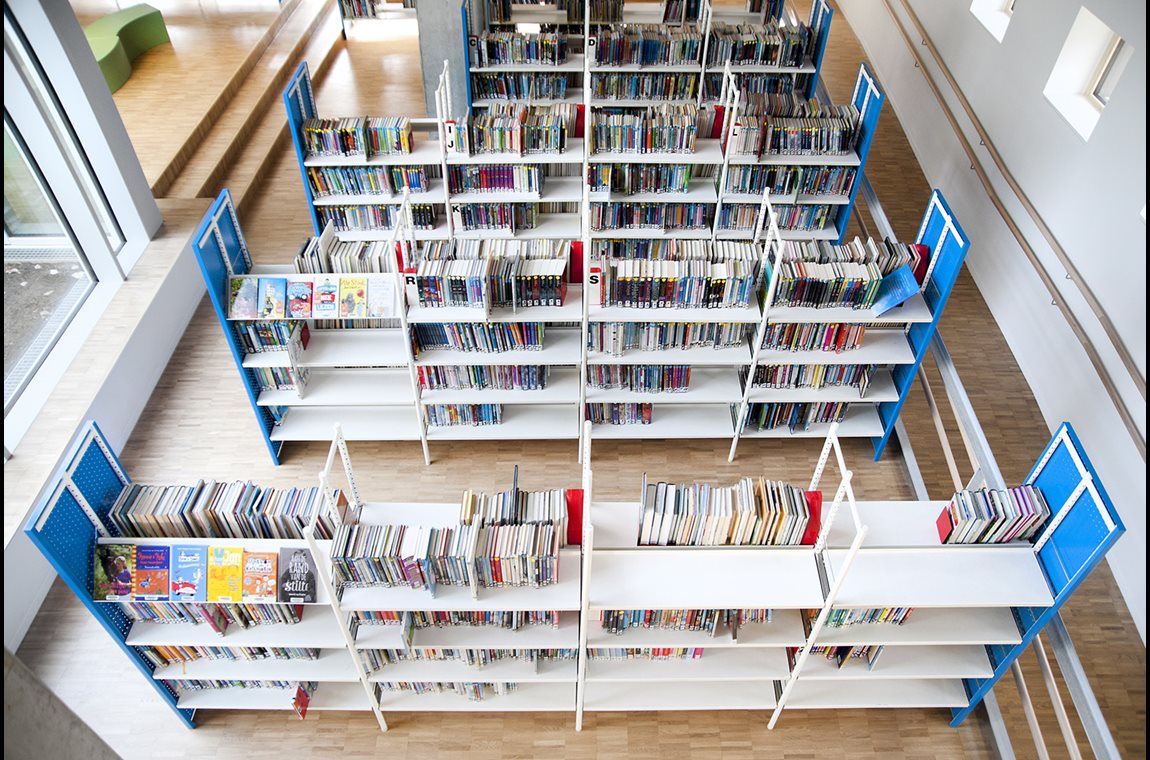 Bibliothèque municipale de Sint-Pieters-Woluwe, Belgique - Bibliothèque municipale et BDP