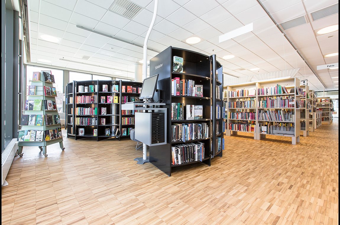 Bibliothèque municipale de Knivsta, Suède - Bibliothèque municipale et BDP