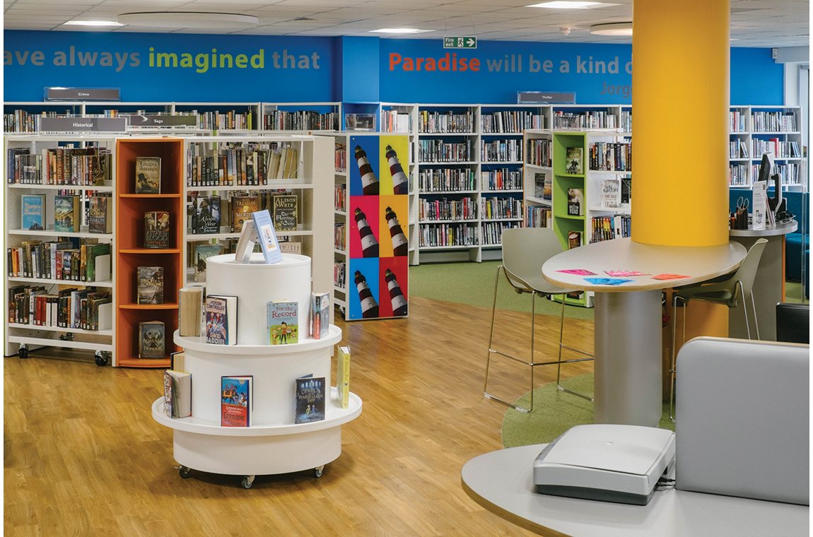 Plymouth Bibliotek, Storbritannien - Offentligt bibliotek