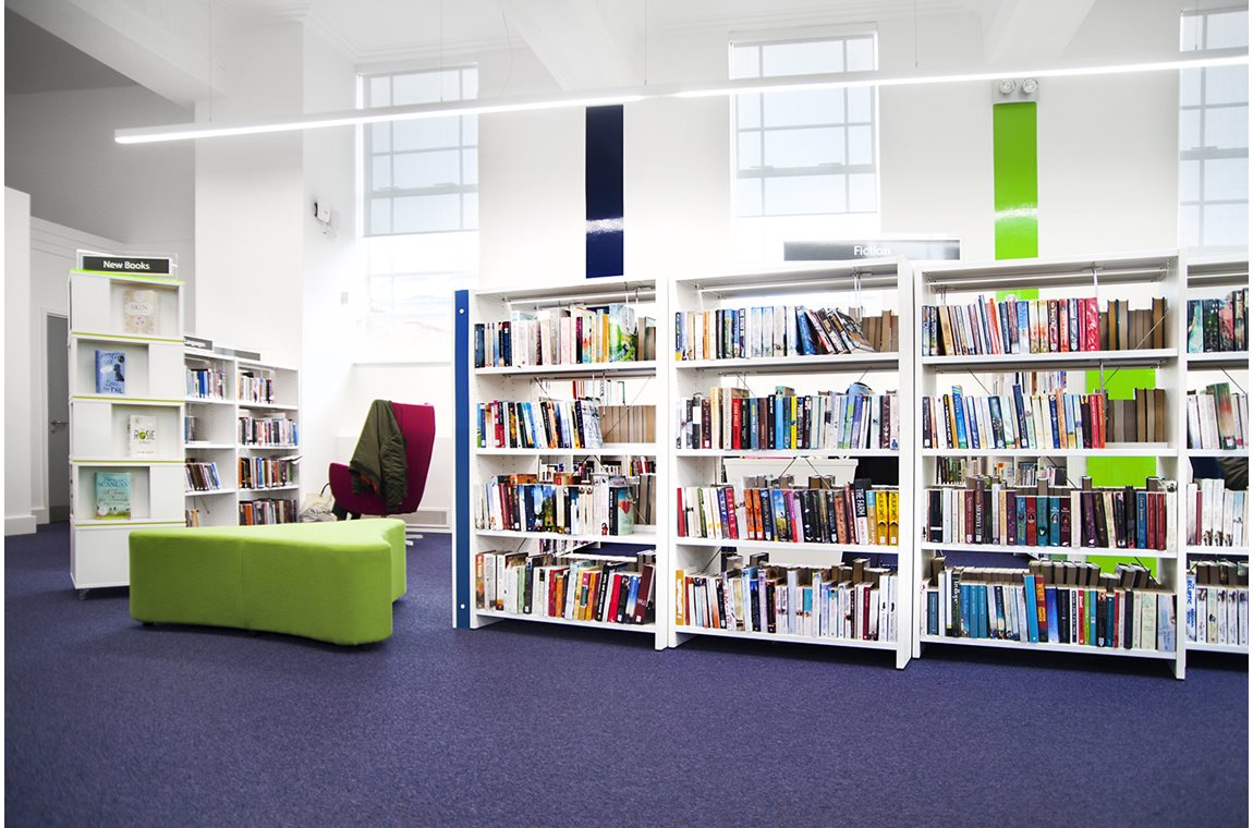 Palmers Green Bibliotek, London, Storbritannien - Offentligt bibliotek