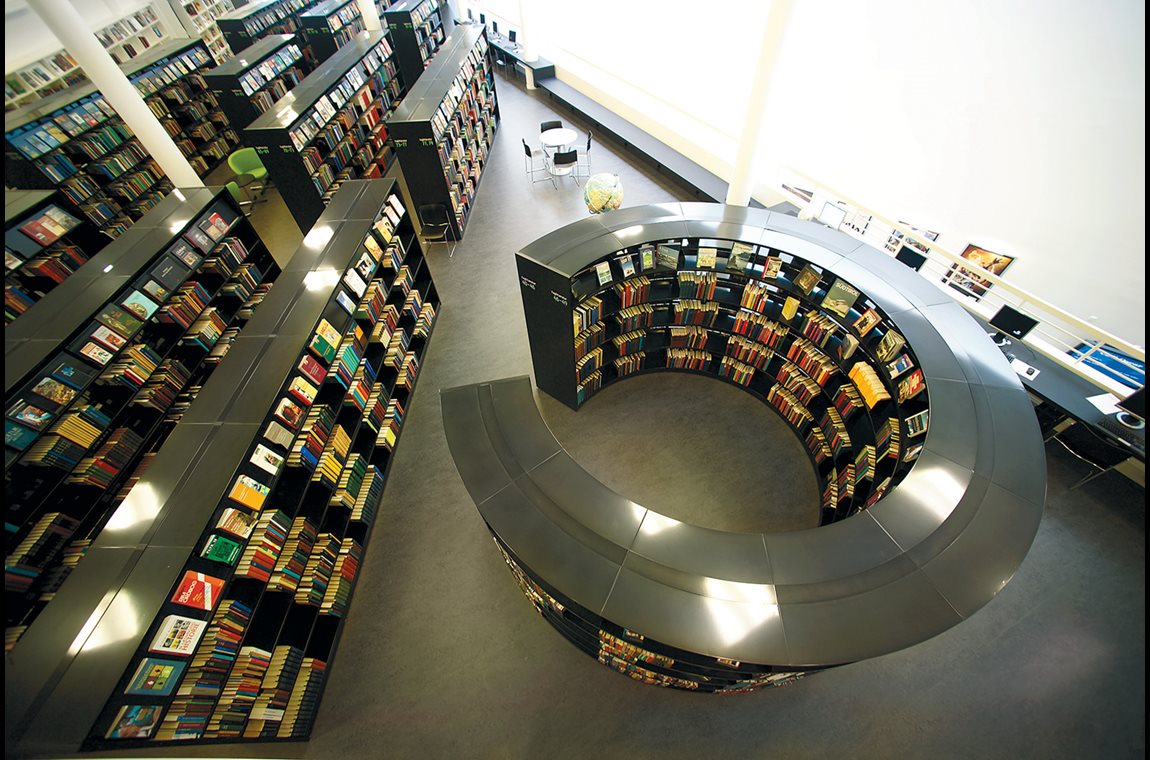Öffentliche Bibliothek Middelfart, Dänemark - Öffentliche Bibliothek