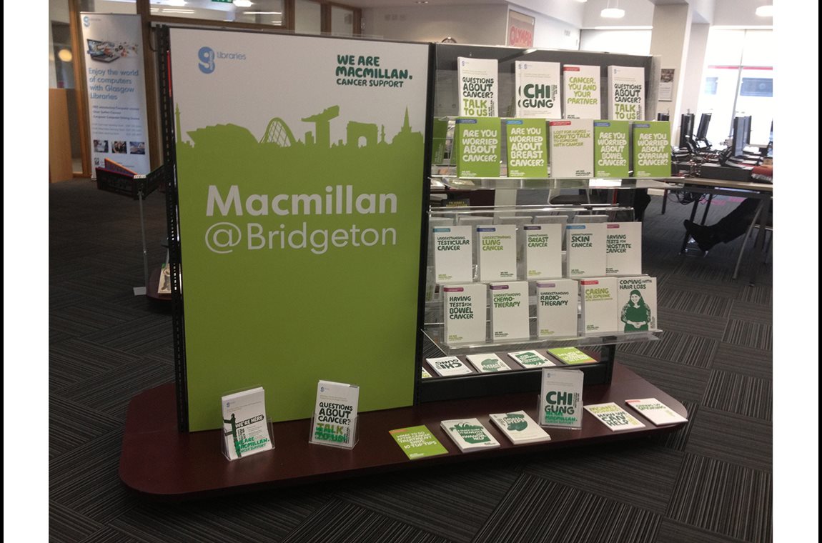 Bibliothèque municipale de Bridgeton, Glasgow, Royaume-Uni - Bibliothèque municipale et BDP