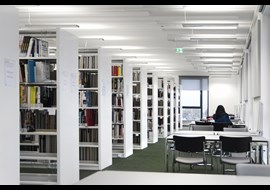 hildesheim_hawk_academic_library_de_014-1.jpg