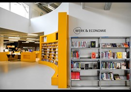 heemskerk_public_library_nl_016.jpg