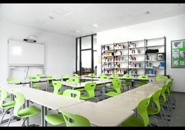 wittlich_cusanus-gymnasium_school_library_de_012-3.jpg