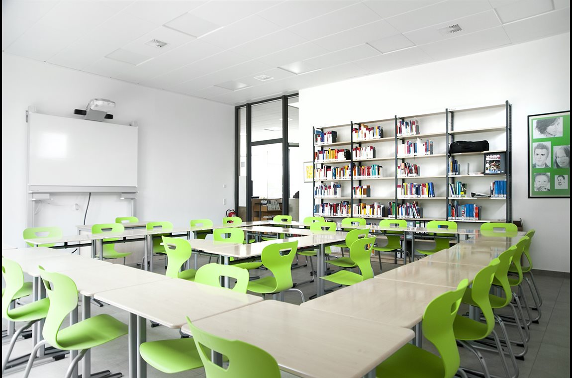 Cusanus High School, Wittlich, Germany - School library