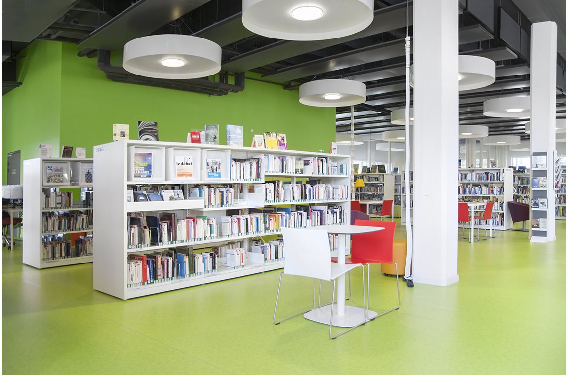 Openbare bibliotheek Jean Prévost, Bron, Frankrijk - Openbare bibliotheek