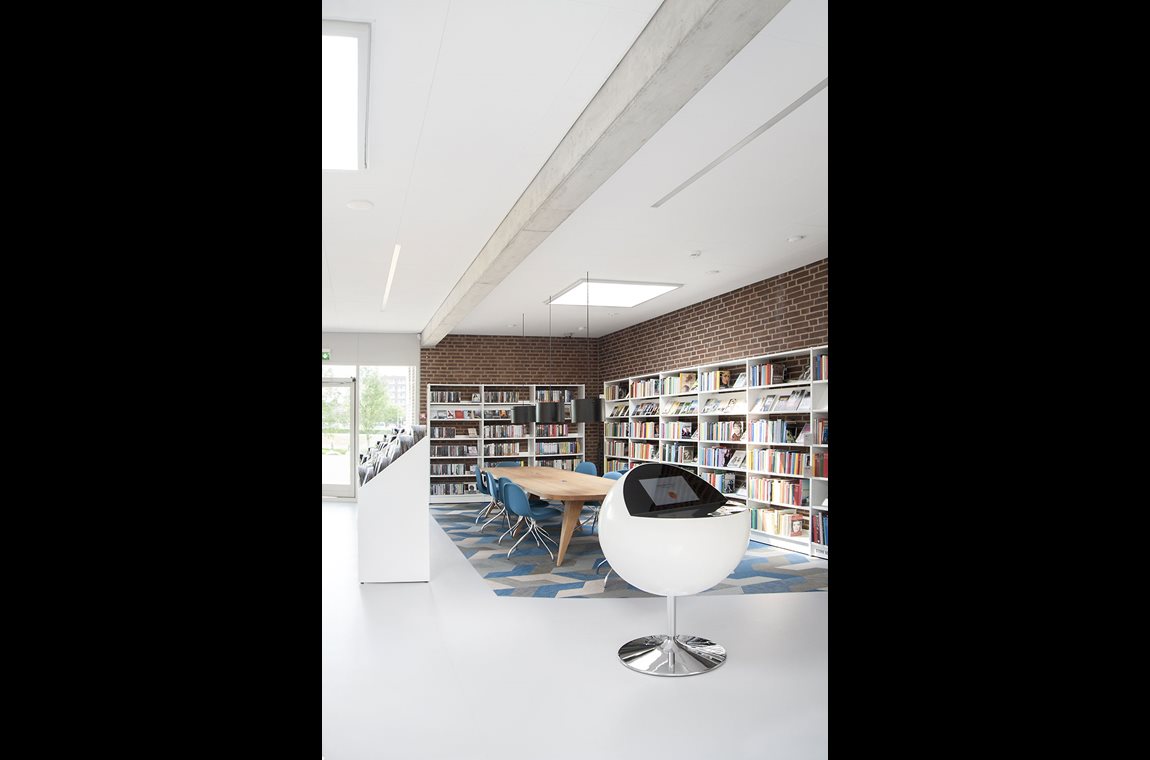 Öffentliche Bibliothek Billund, Dänemark - Öffentliche Bibliothek