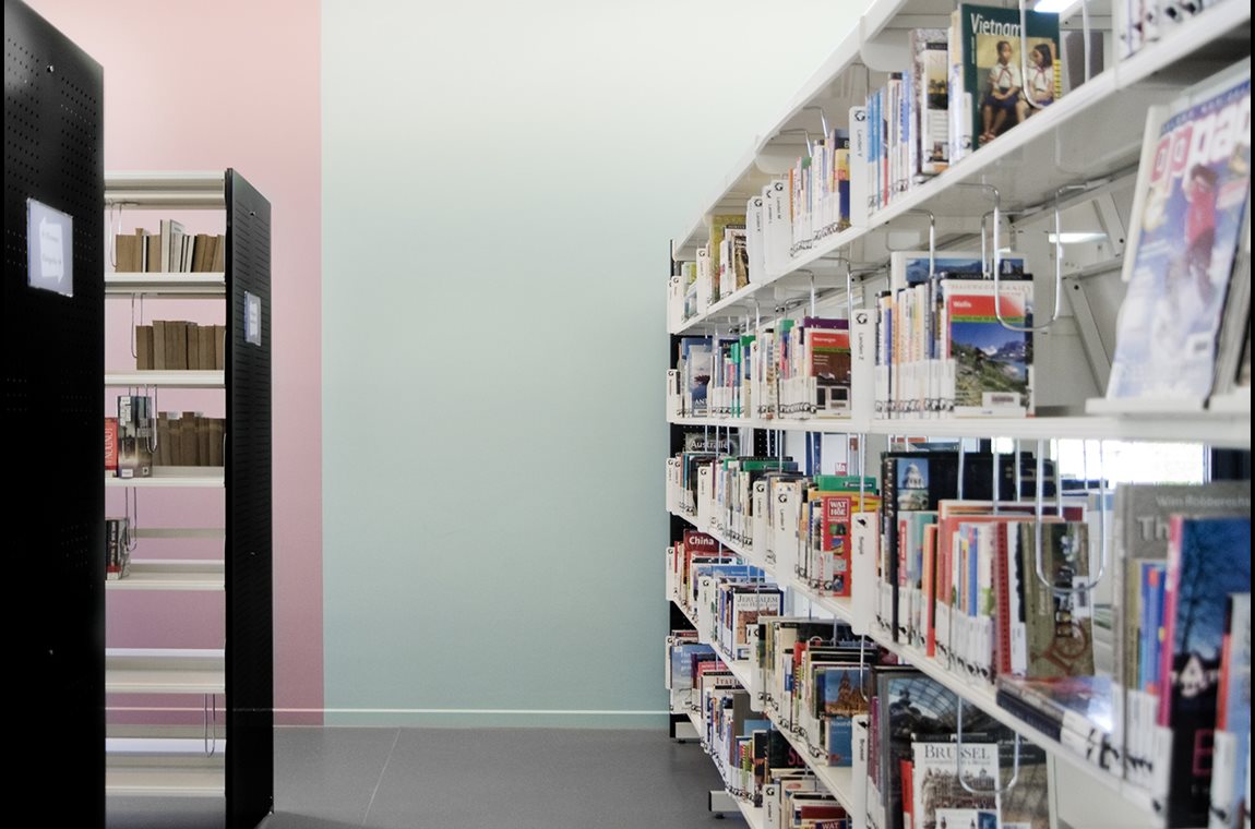 Openbare bibliotheek Hoeilaart, België - Openbare bibliotheek