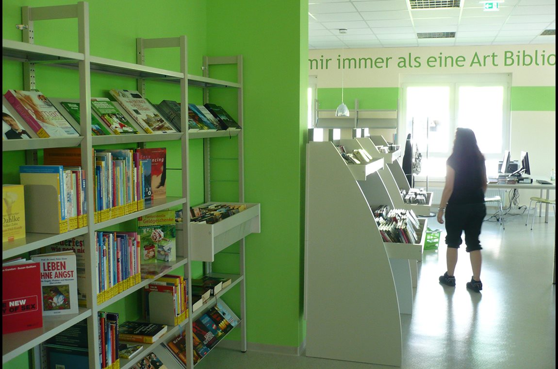 Openbare bibliotheek Dresden Klotzche, Duitsland - Openbare bibliotheek