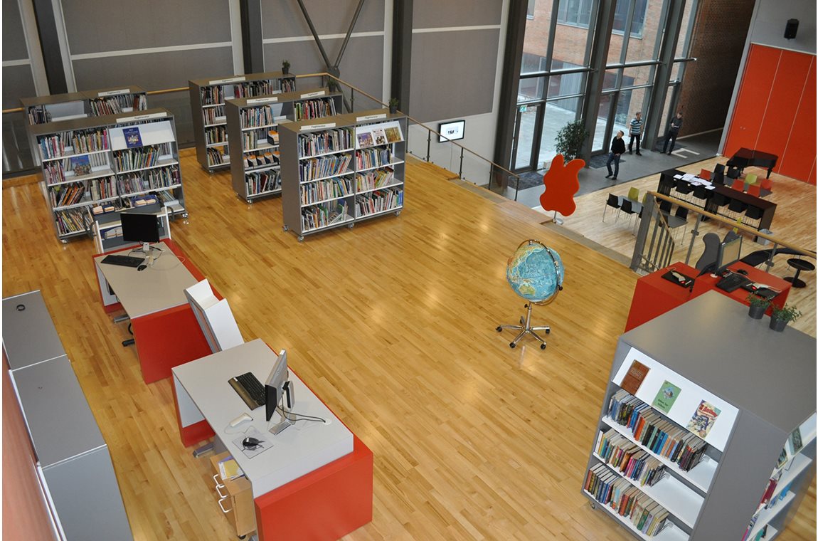 Ringkøbing school library, Denmark - School library