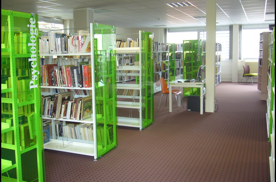 CIE 3 Chênes virksomhedsbibliotek, Belfort, Frankrig - Virksomhedsbibliotek