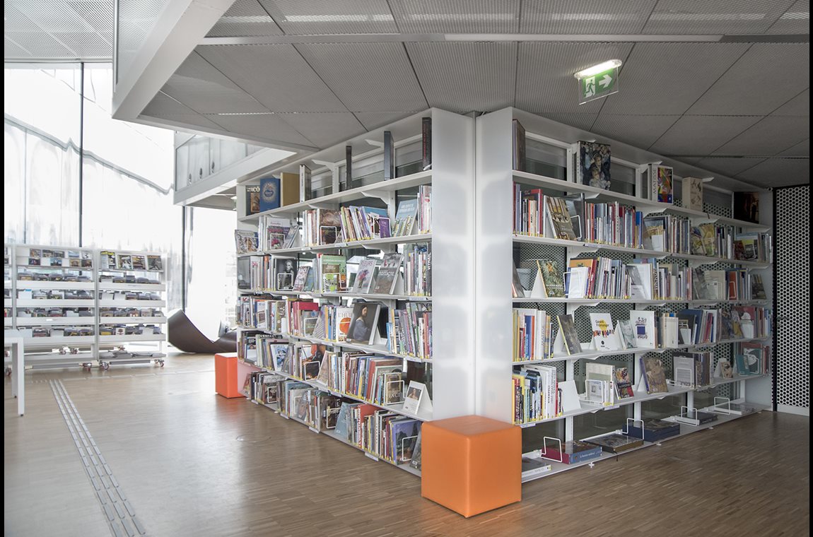 Alexis de Tocqueville Bibliotek, Caen-la-Mer, Frankrike - Offentliga bibliotek