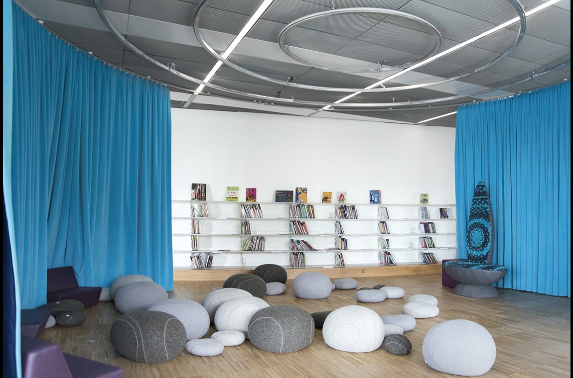 Openbare bibliotheek Alexis de Tocqueville, Caen-la-Mer, Frankrijk - Openbare bibliotheek